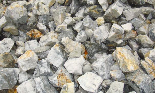 金属矿石原料