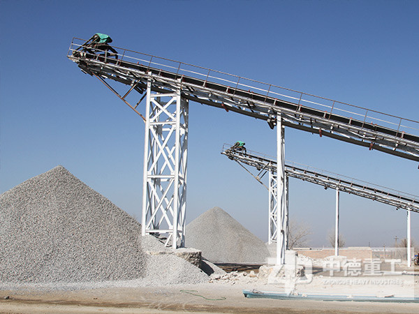 如果要求石场生产能力每小时400吨，那么现阶段矿山机械市场上都有哪些设备可选呢